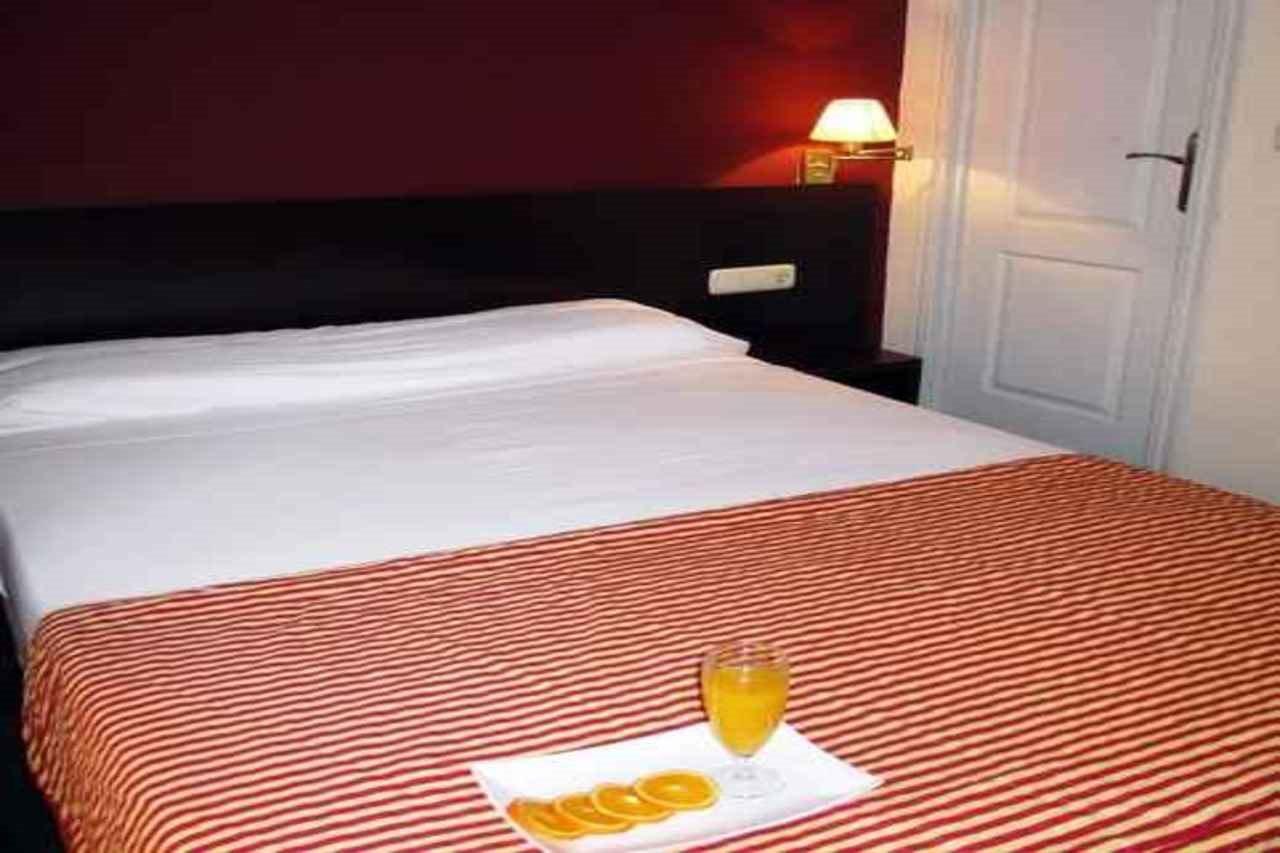 Hotel Marina Huelva Bagian luar foto