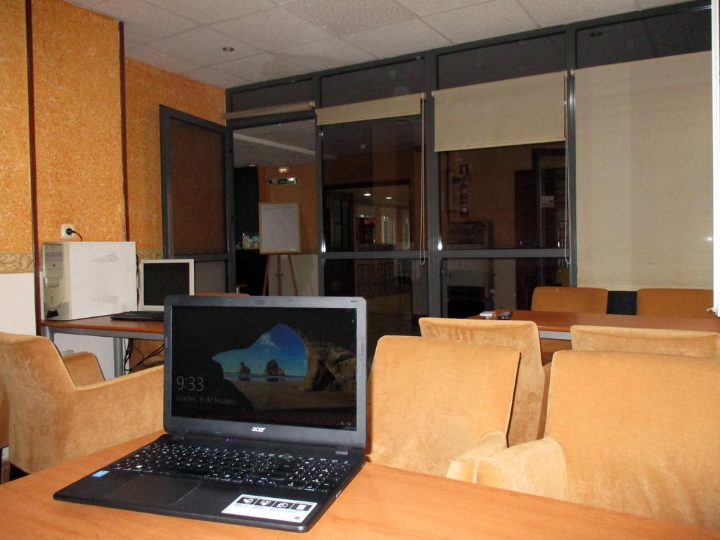 Hotel Marina Huelva Bagian luar foto